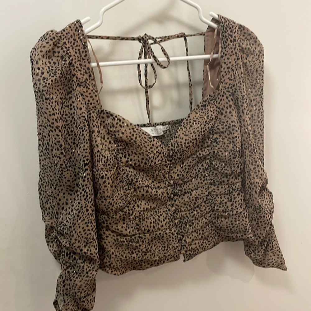 Leopard print ASTR size small top